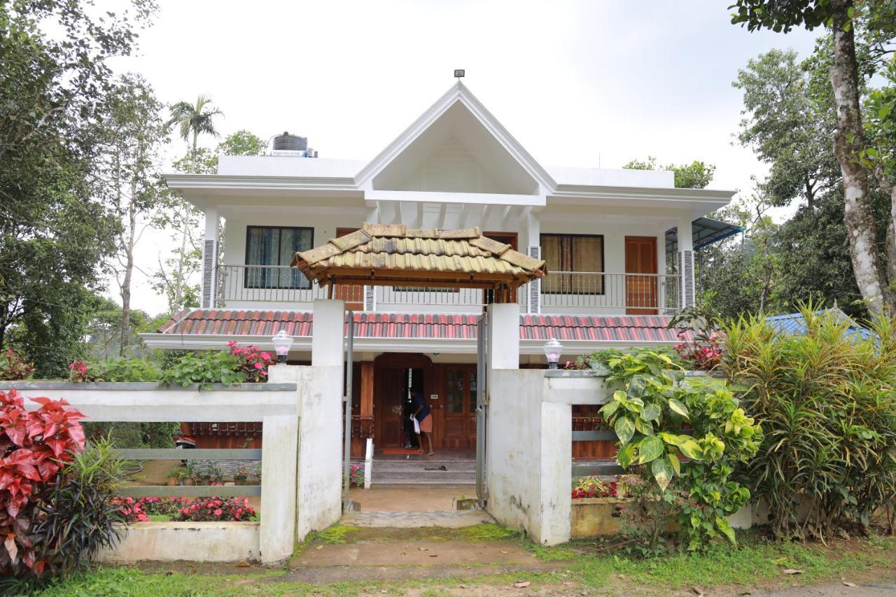 Peace Valley Home Stay Мунар Екстериор снимка